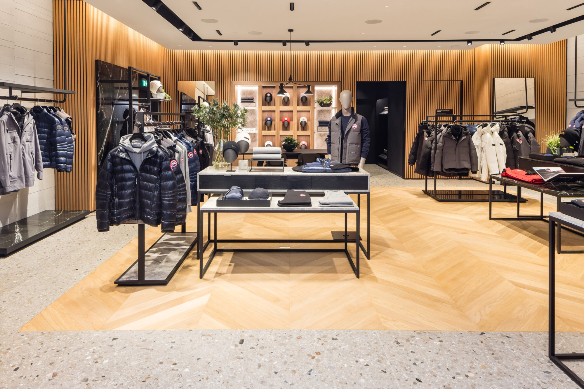 Canada goose shop store in milan